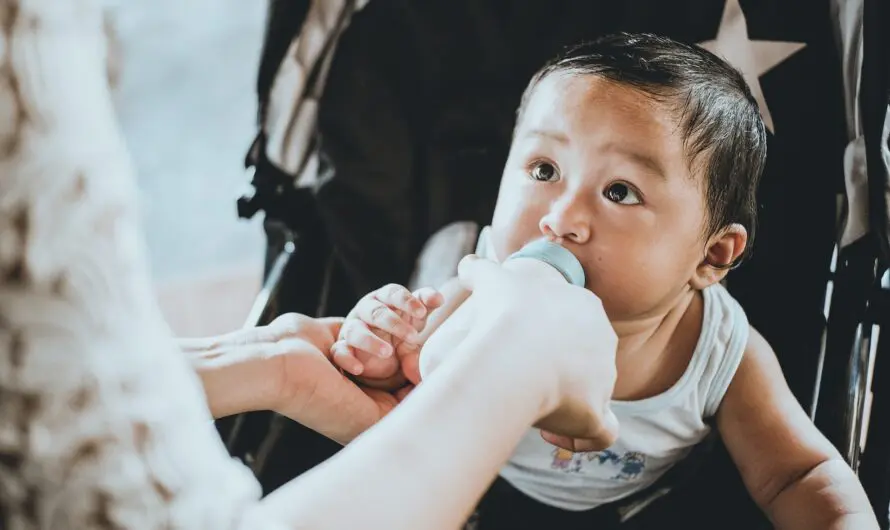 Bien préparer la bouillie de votre bébé : les astuces pour augmenter sainement la saveur !