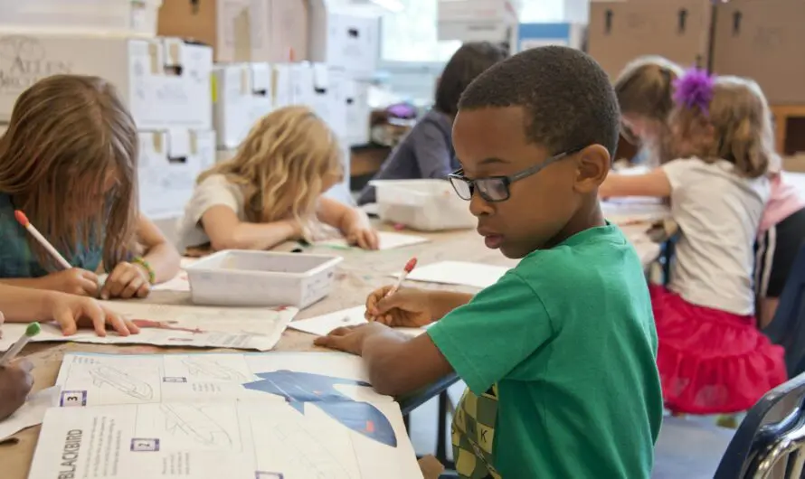 Comment choisir la meilleure assurance scolaire pour votre enfant ?