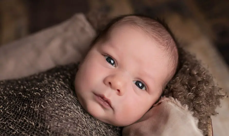 Anniversaire de naissance : comment choisir le bijou parfait pour un nouveau-né ?