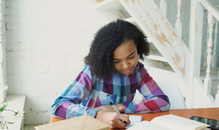 IA et écriture : comment les ados peuvent préserver leur voix ?