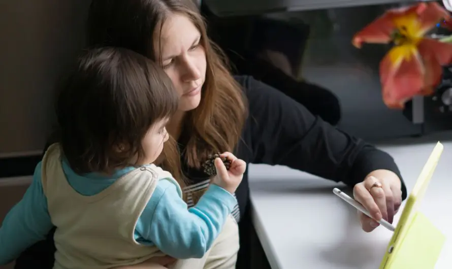 Apps tablette 18-24 mois : transition douce et sécurisée